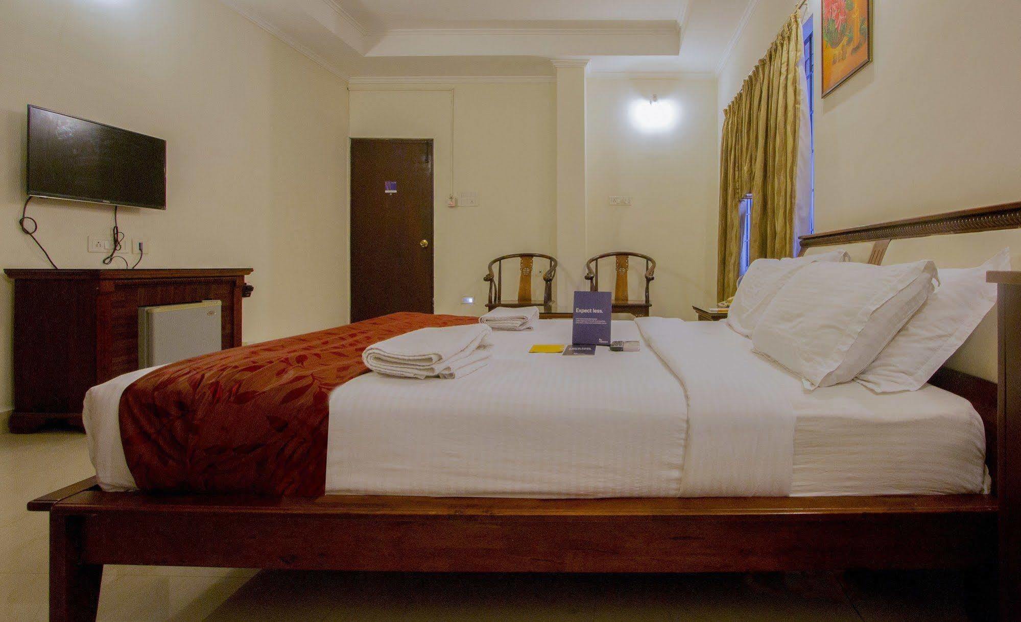 Capital O 66763 Blossoms Serviced Apartments Chennai Exterior foto